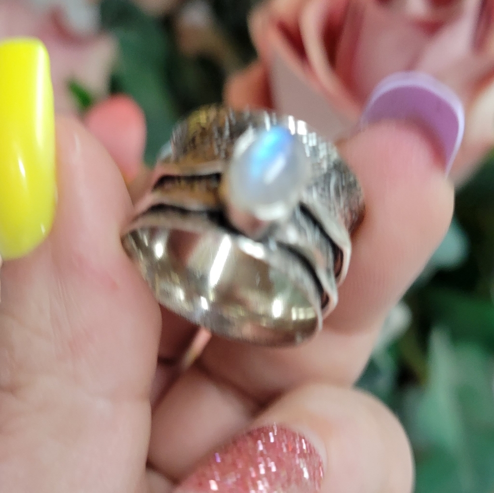 HANDMADE GENUINE MOONSTONE SPINNER RING .925 - Picture 2 of 3